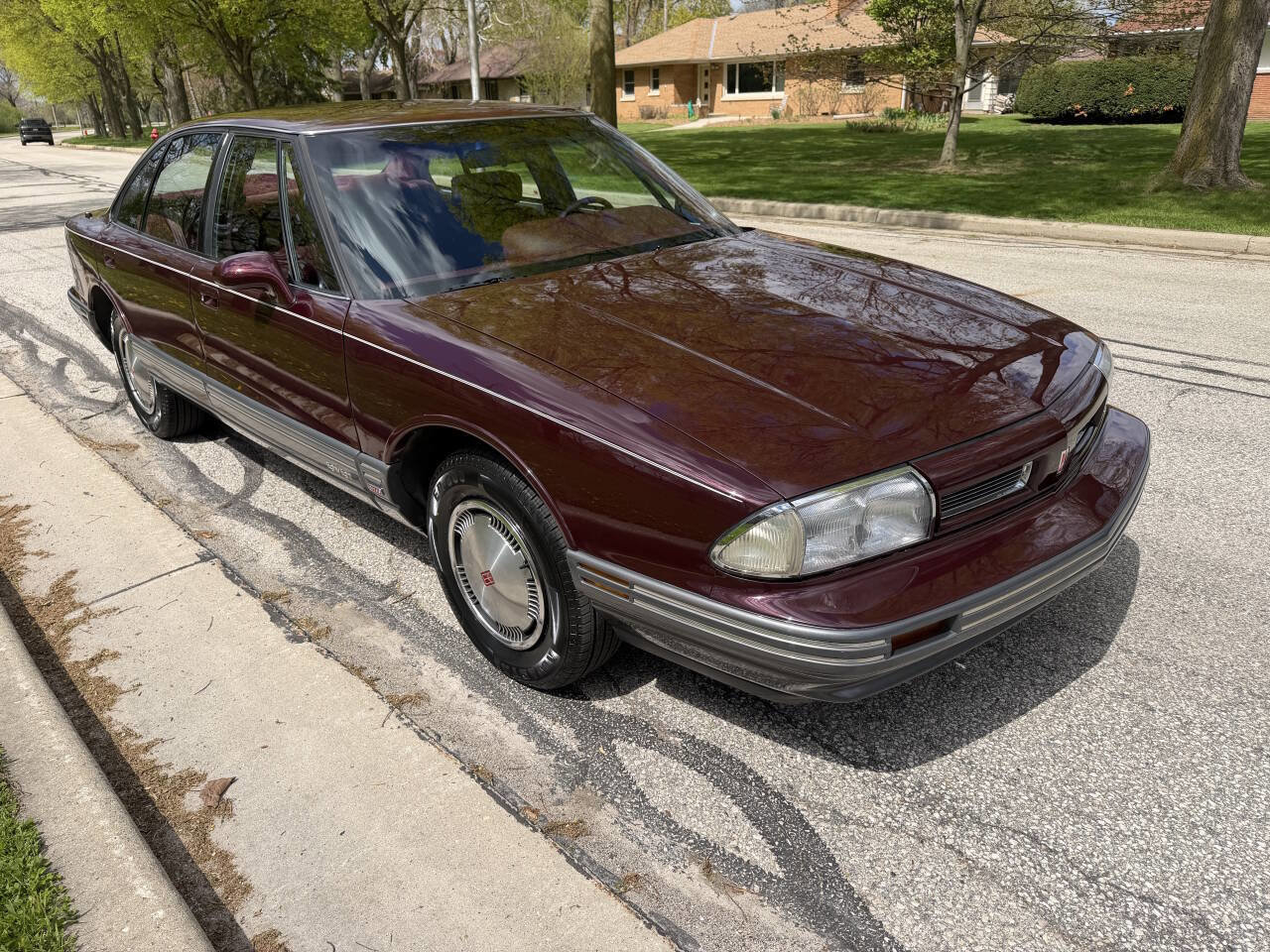 Used 1992 Oldsmobile 88 Royale LS FWD image 7