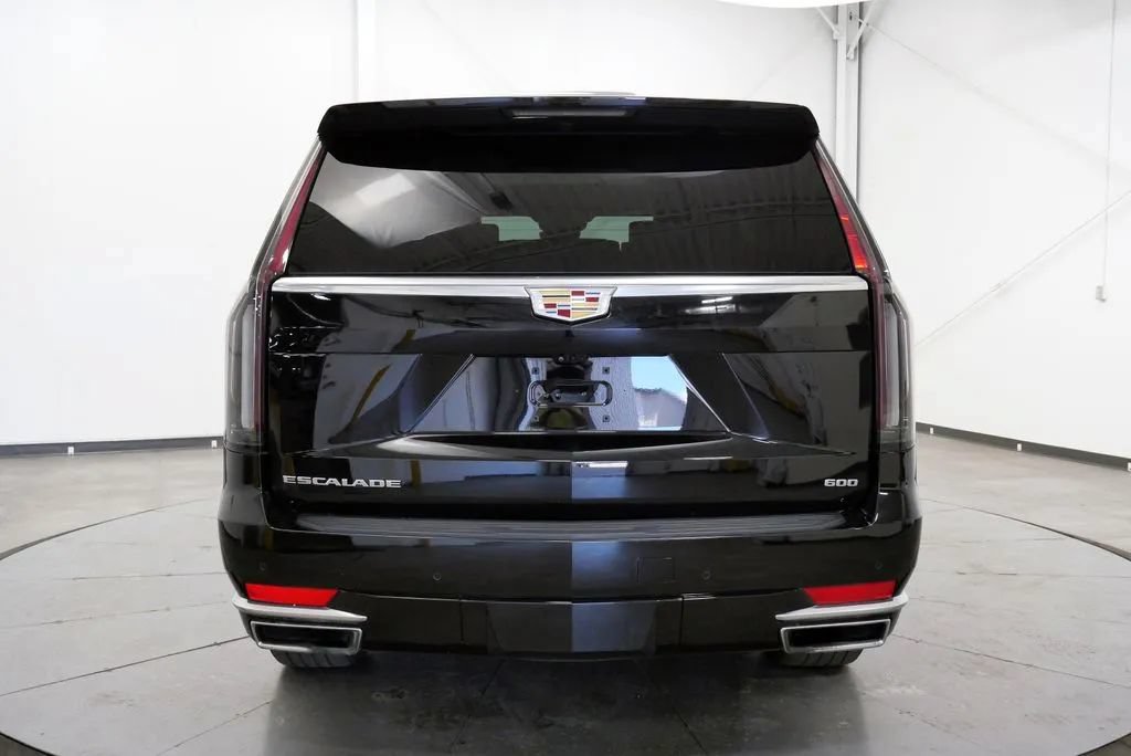Used 2024 Cadillac Escalade Premium Luxury Platinum AWD/4WD image 6