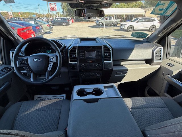 Used 2015 Ford F150 XLT image 8
