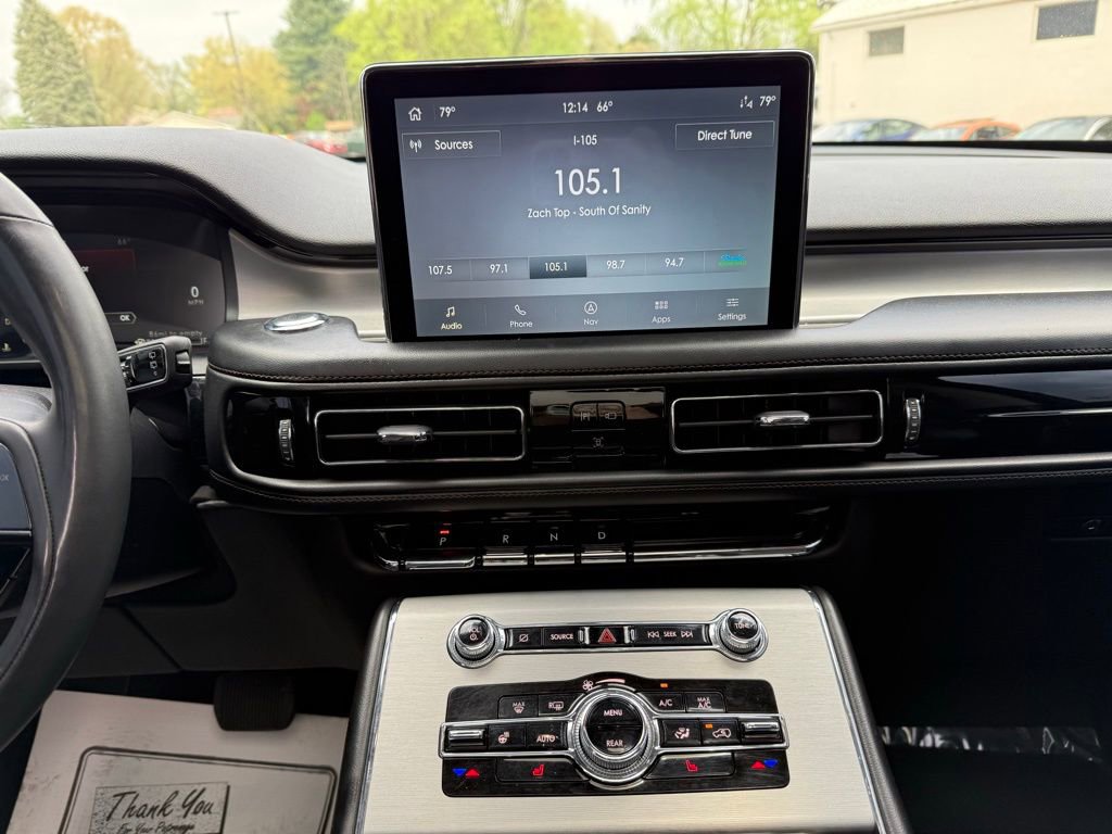 Used 2023 Lincoln Aviator AWD w/ Premium Package image 16