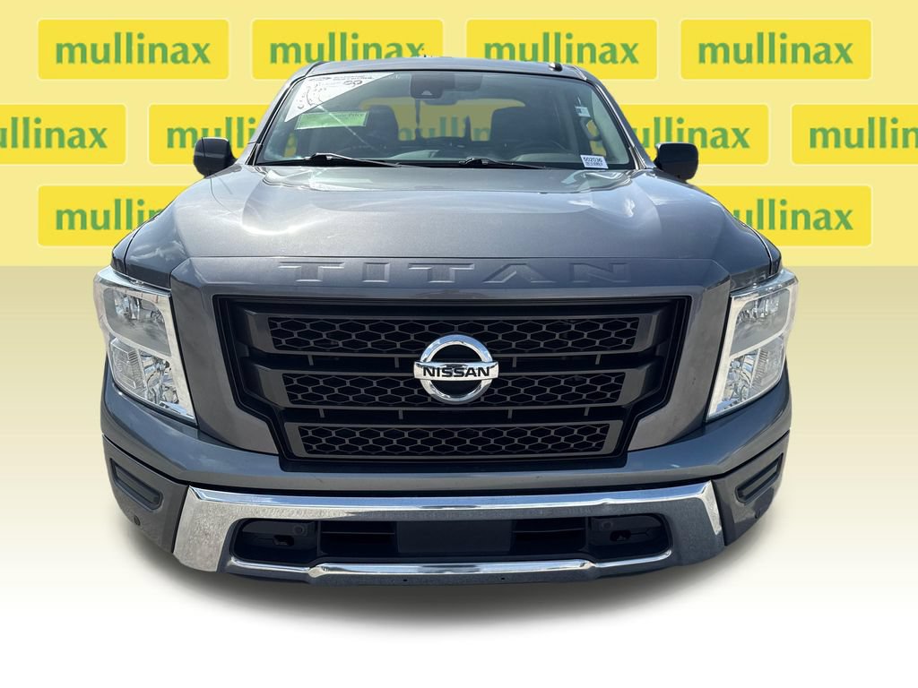 Used 2021 Nissan Titan SV w/ SV Convenience Package RWD image 11