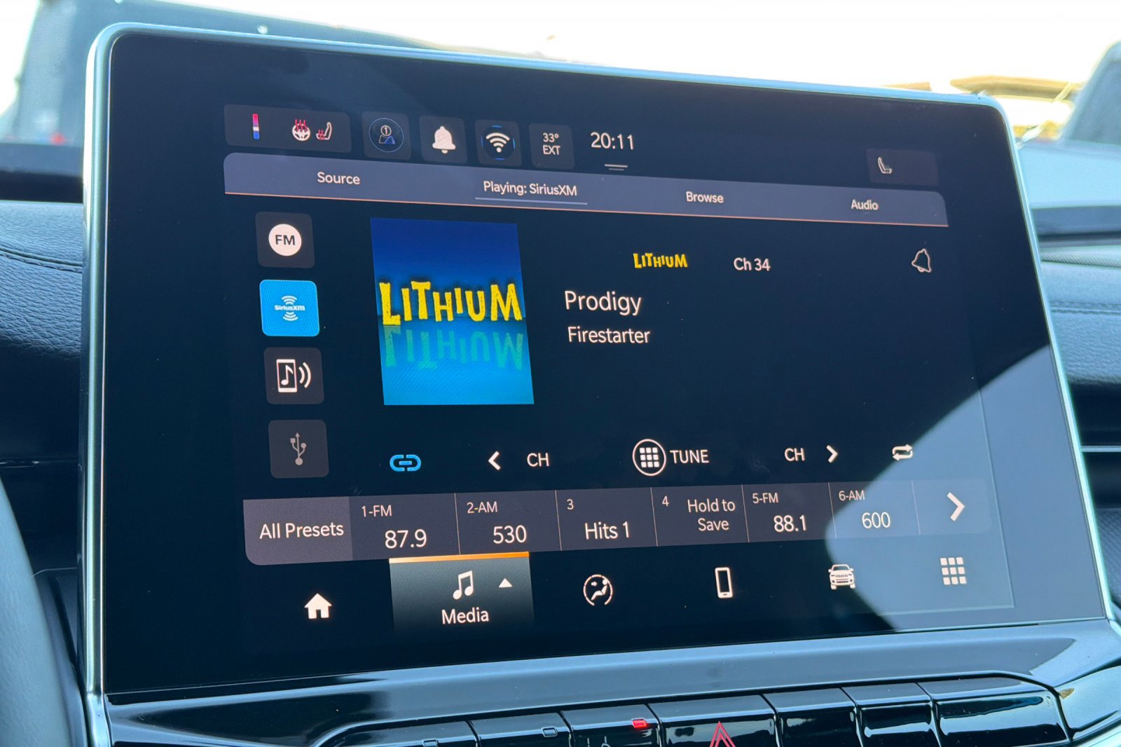 New 2026 Jeep Compass Latitude image 16