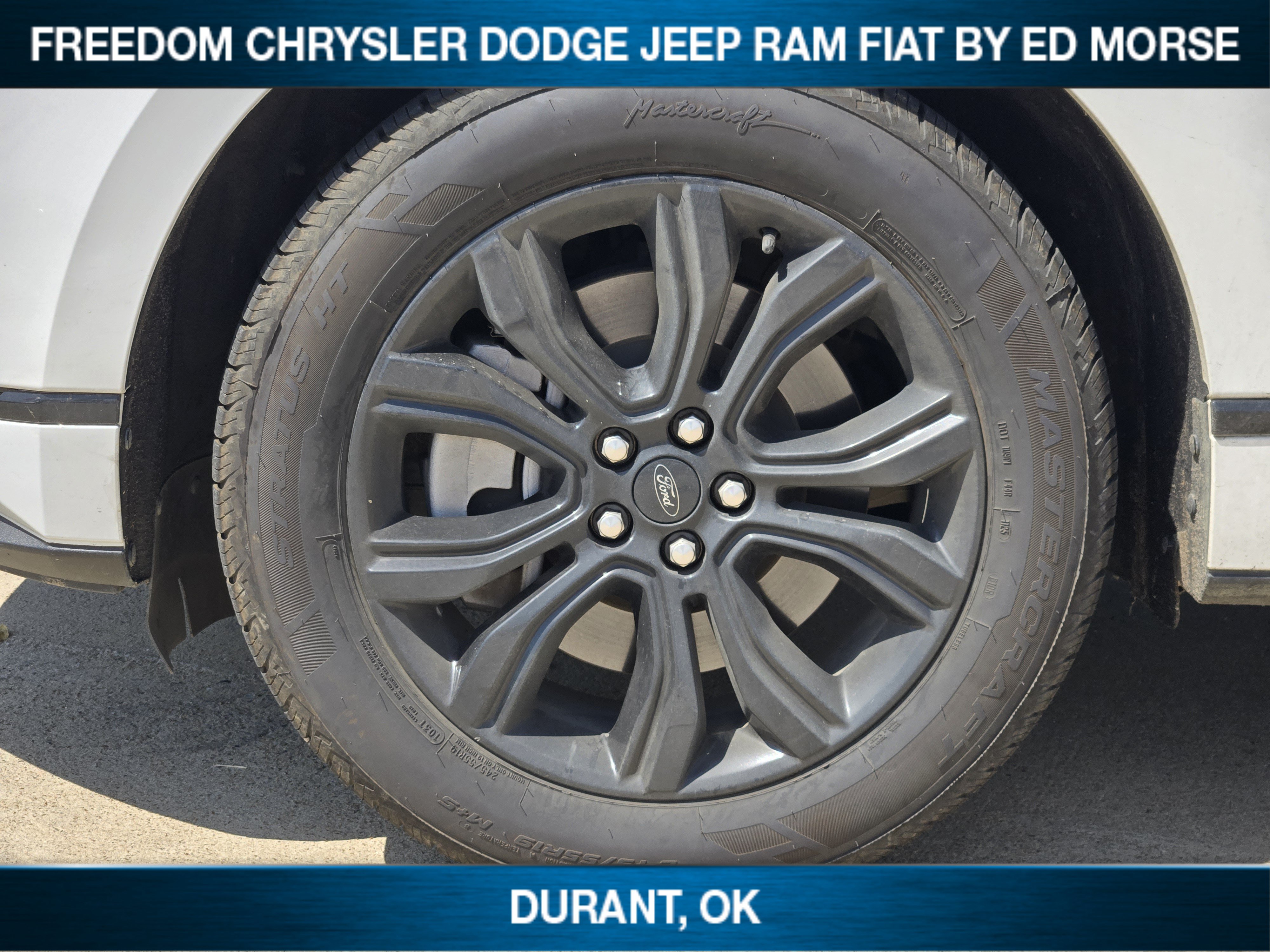 Used 2024 Ford Edge SE w/ Black Appearance Package AWD/4WD image 7