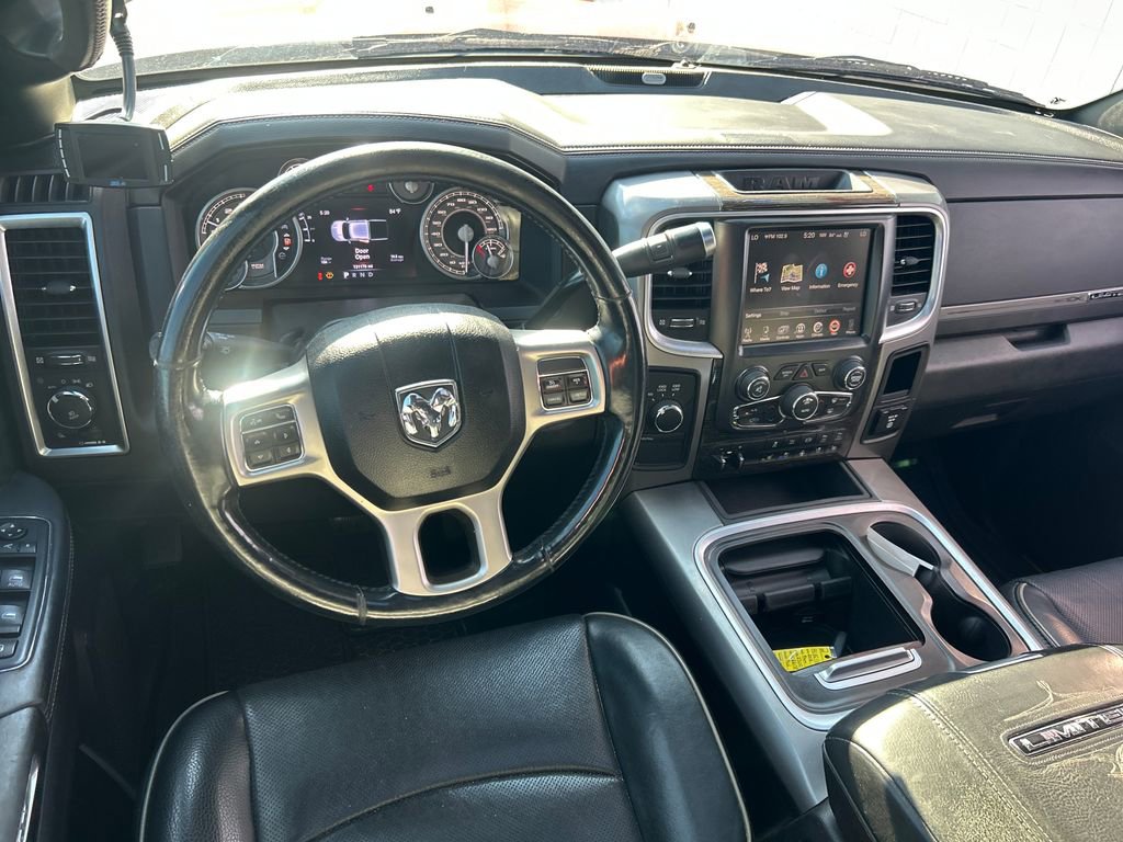 Used 2016 RAM 2500 Limited AWD/4WD image 2