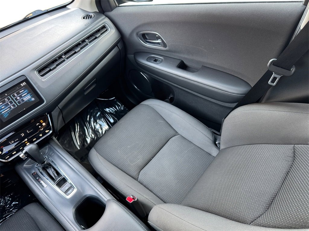 Used 2022 Honda HR-V EX image 16