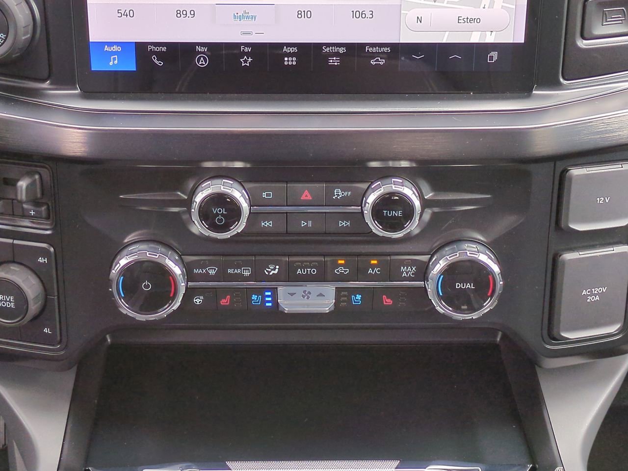 New 2026 Ford F350 4x4 Crew Cab Super Duty image 19