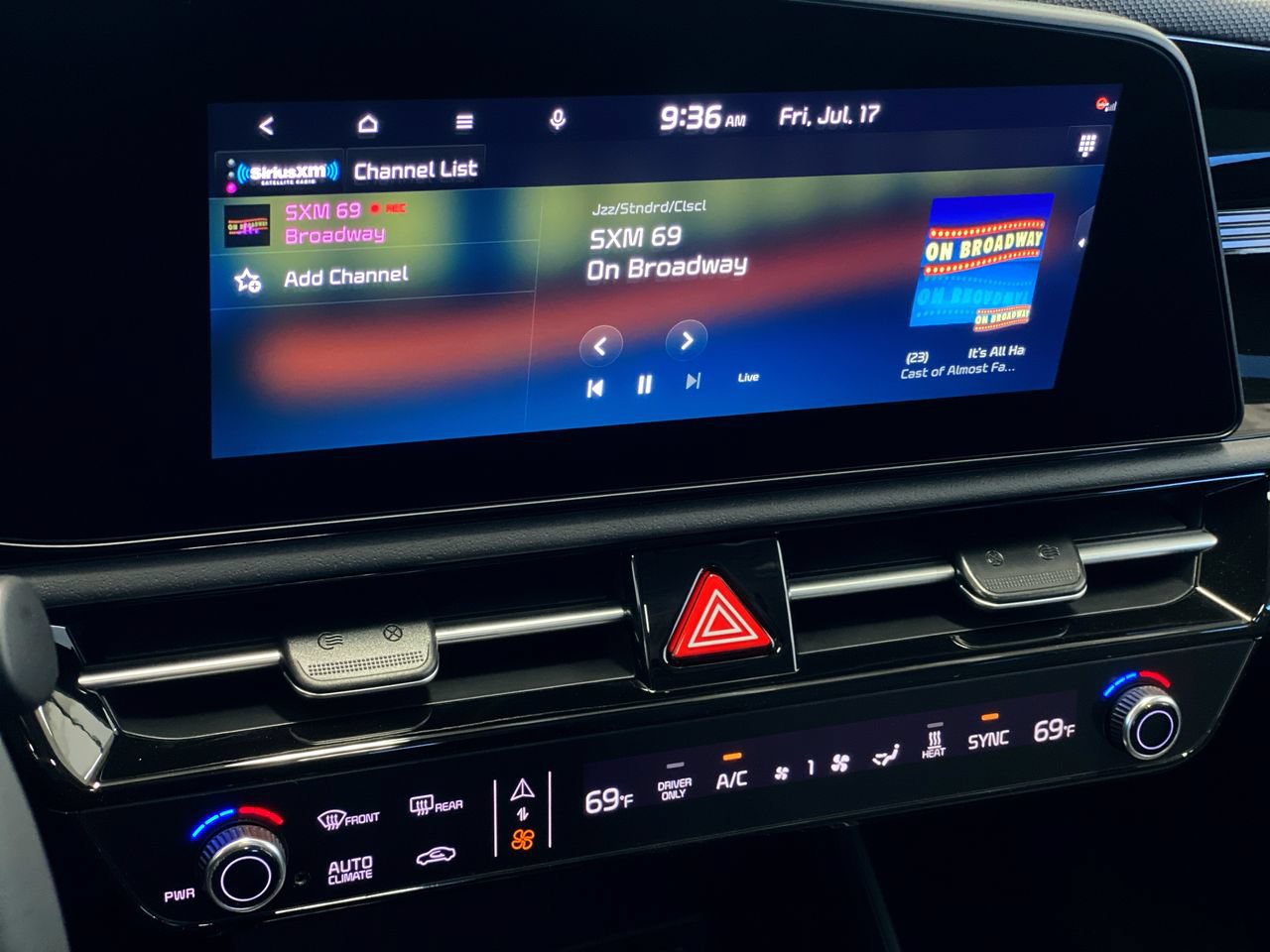 New 2026 Kia Niro Wave FWD image 27