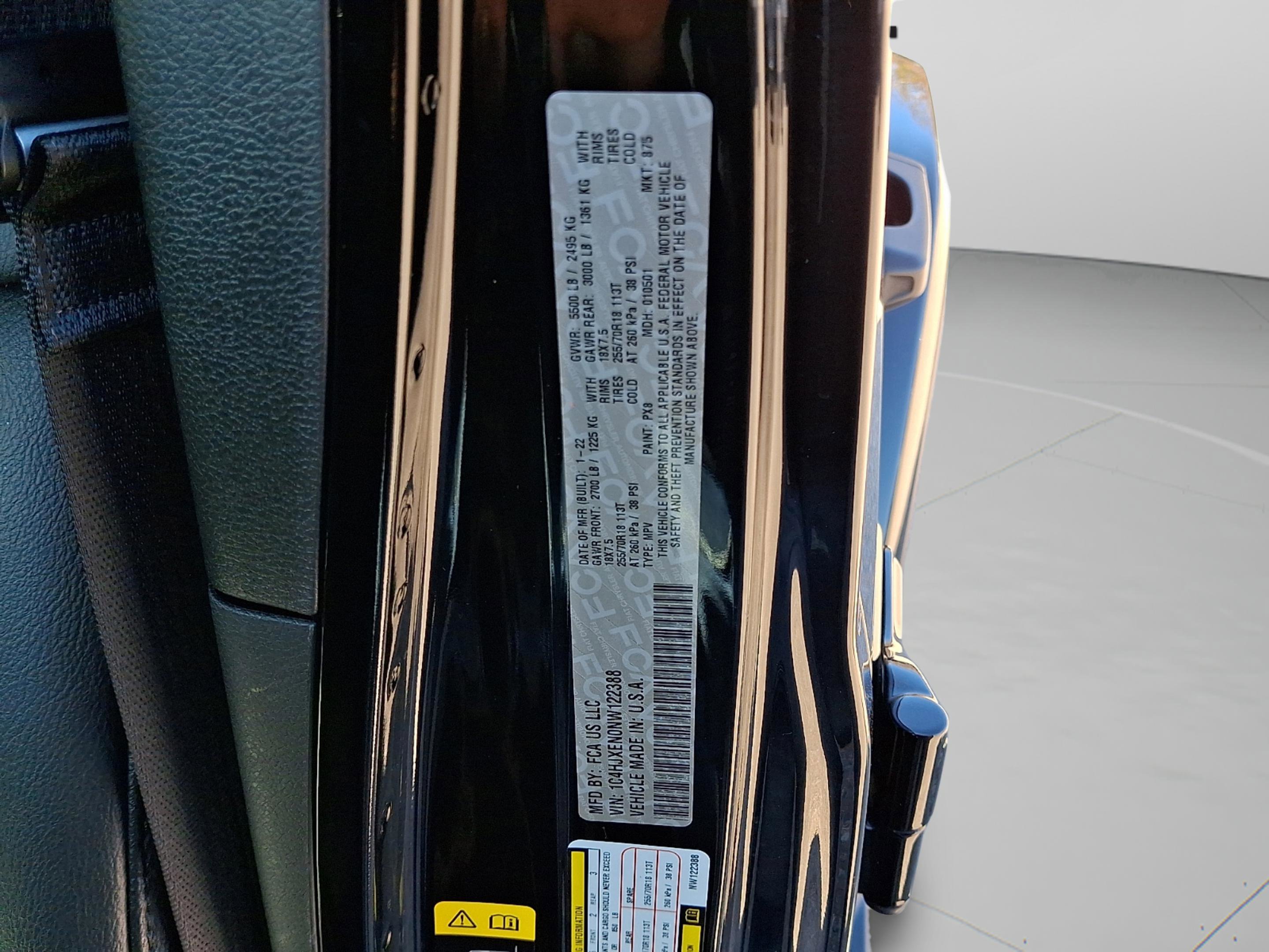 Certified 2022 Jeep Wrangler Unlimited Sahara AWD/4WD image 28