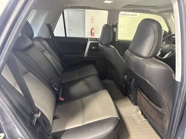Used 2020 Toyota 4Runner SR5 Premium w/ Moonroof Package RWD image 22