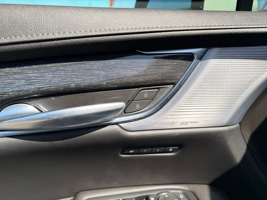 Used 2022 Cadillac XT5 Premium Luxury w/ Technology Package FWD image 14