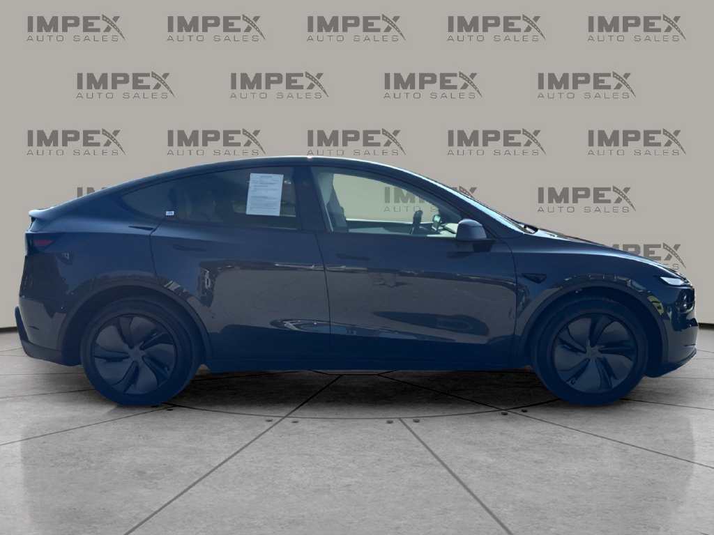 Used 2026 Tesla Model Y Long Range RWD image 6