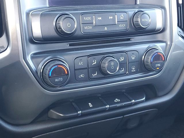 Used 2018 Chevrolet Silverado 1500 LT w/ LT Eassist Package AWD/4WD image 32