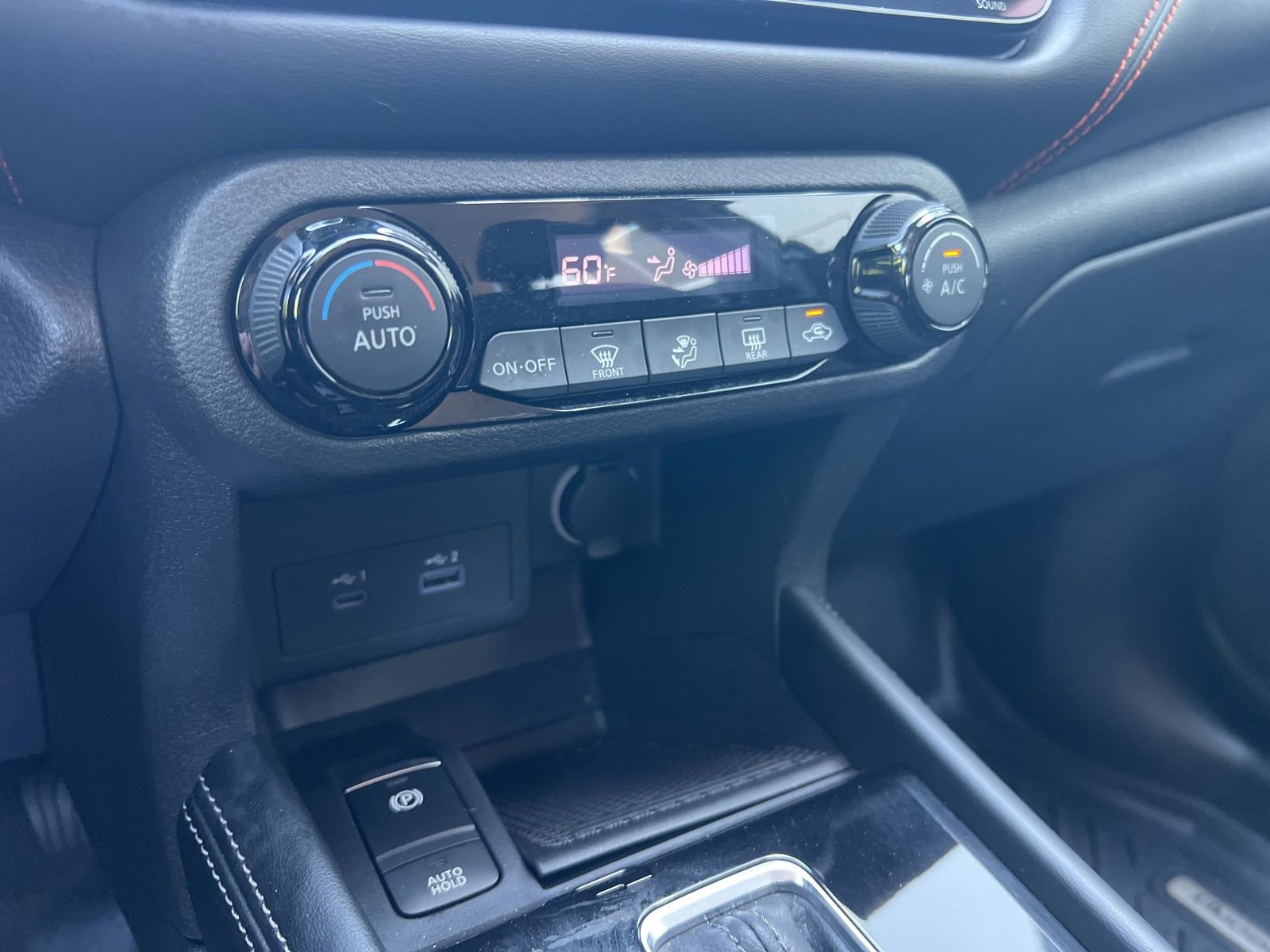 Used 2023 Nissan Kicks SR w/ Exterior Package image 19