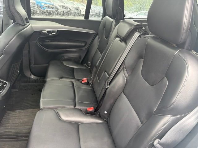 Used 2022 Volvo XC90 T5 Momentum w/ Climate Package AWD/4WD image 21