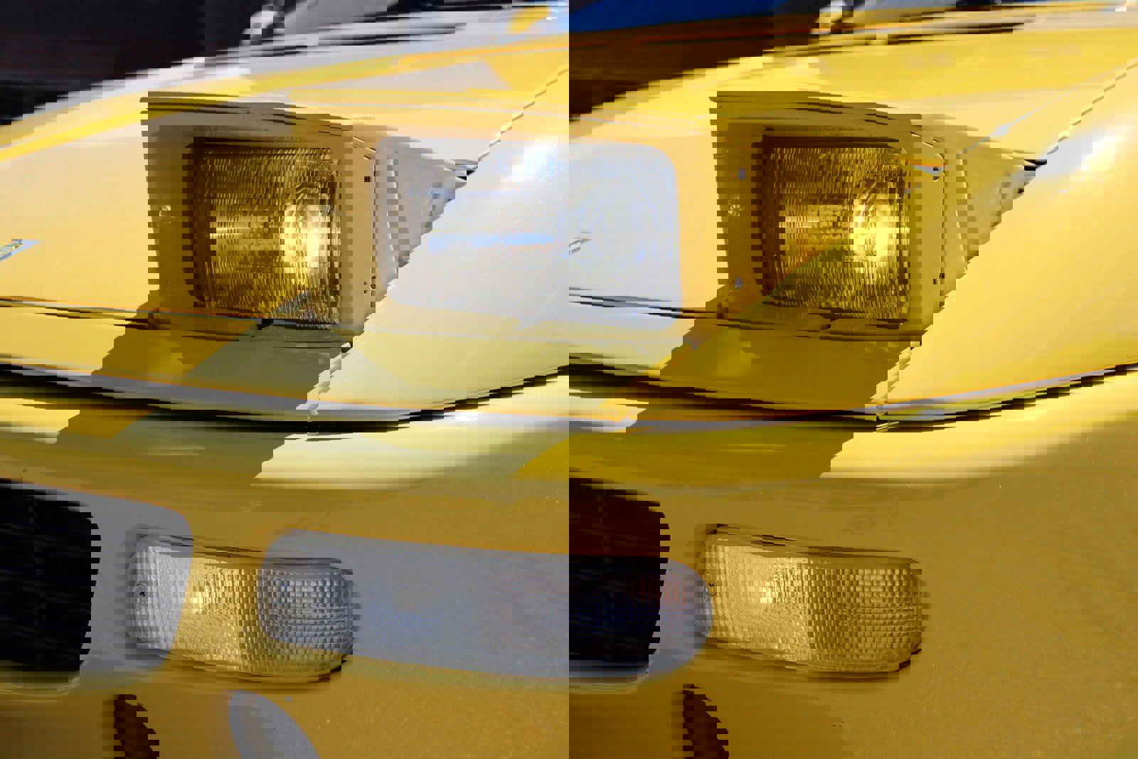 Used 1997 Ferrari F355 Spider image 39