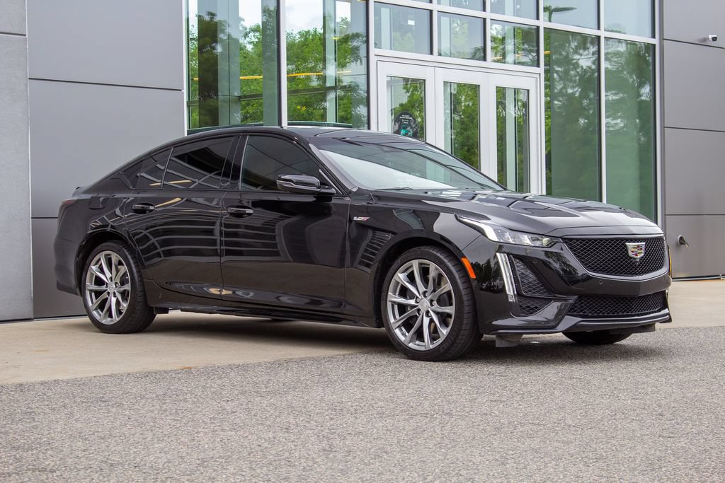 Used 2023 Cadillac CT5 V w/ Platinum Package AWD/4WD image 3