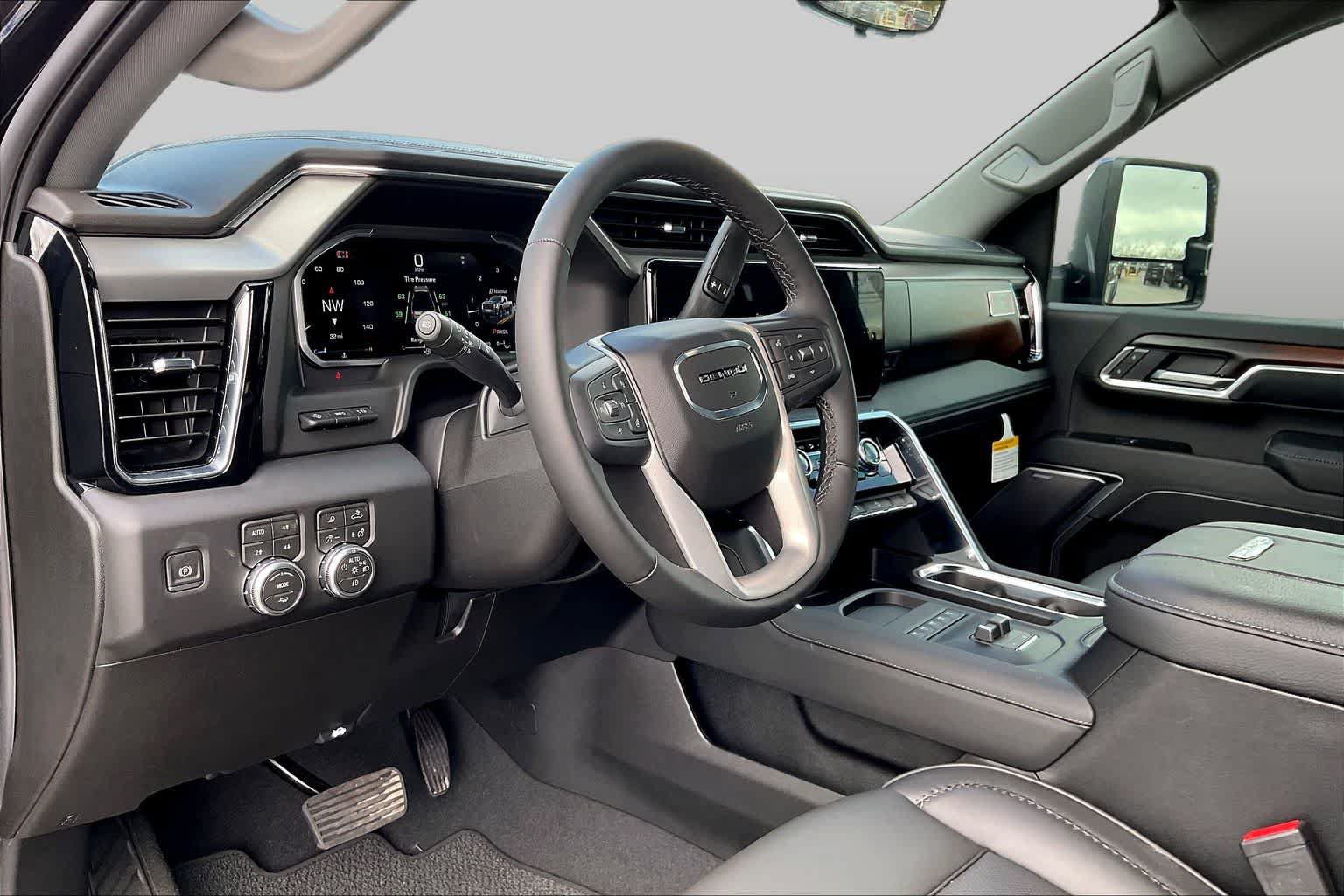 New 2026 GMC Sierra 2500 Denali w/ Denali Reserve Package AWD/4WD image 10