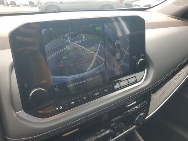 Certified 2023 Nissan Rogue Platinum w/ Platinum Premium Package FWD image 22