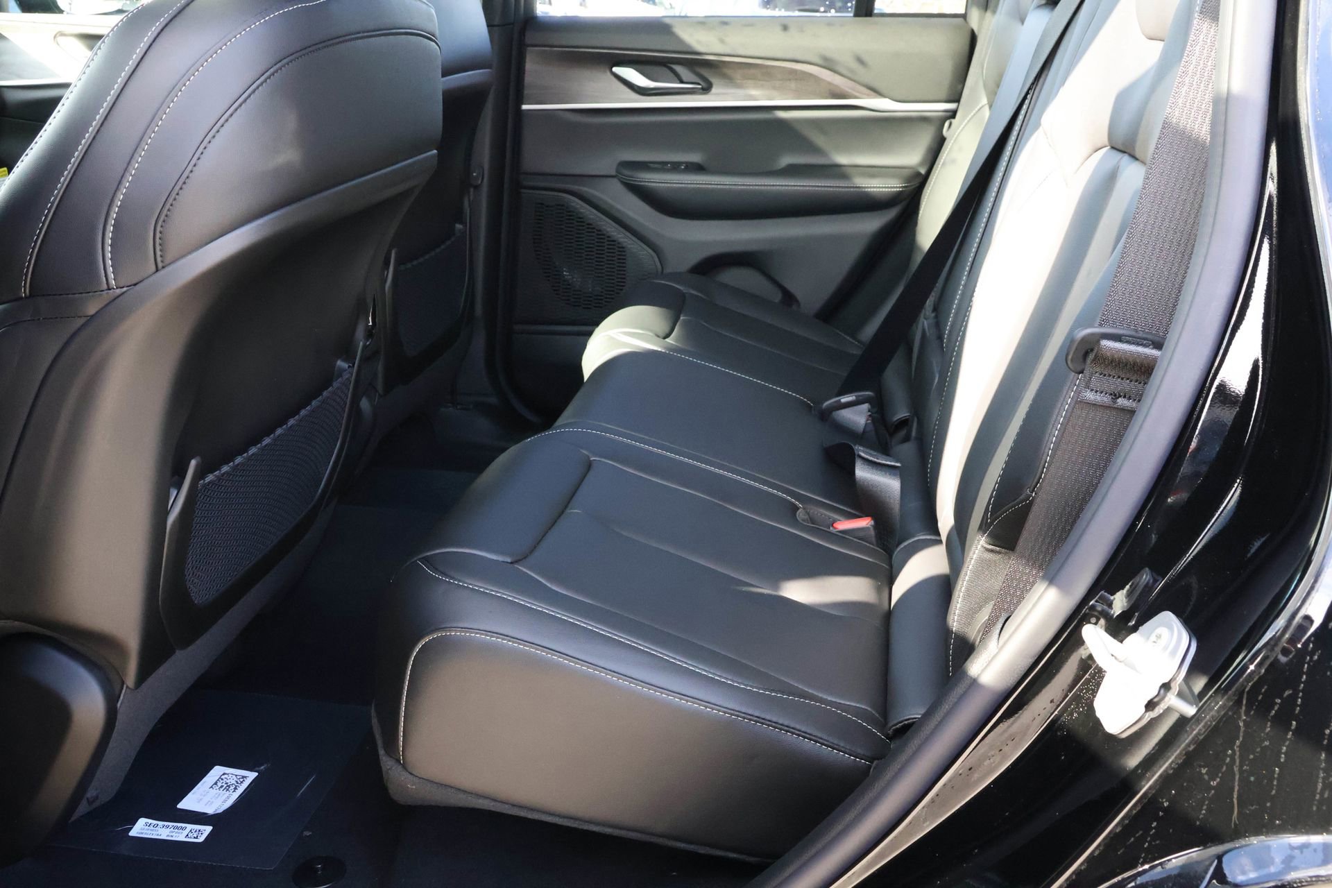 New 2025 Jeep Grand Cherokee Limited image 15