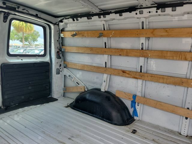 Used 2020 GMC Savana 2500 w/ Driver Convenience Package RWD image 12