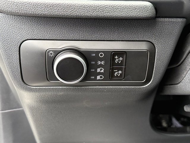 New 2025 Ford Escape ST-Line w/ Cold Weather Package image 23