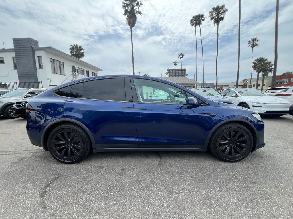 Used 2023 Tesla Model X AWD/4WD image 6