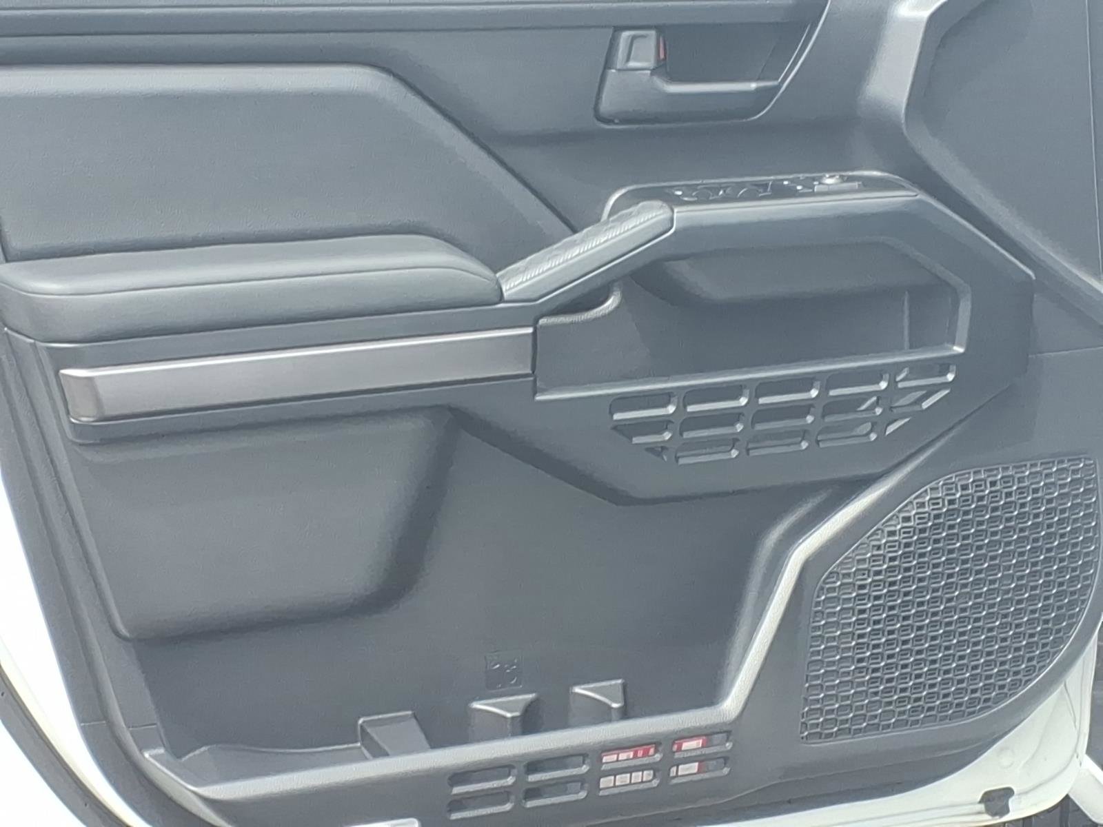 Certified 2025 Toyota 4Runner SR5 image 13