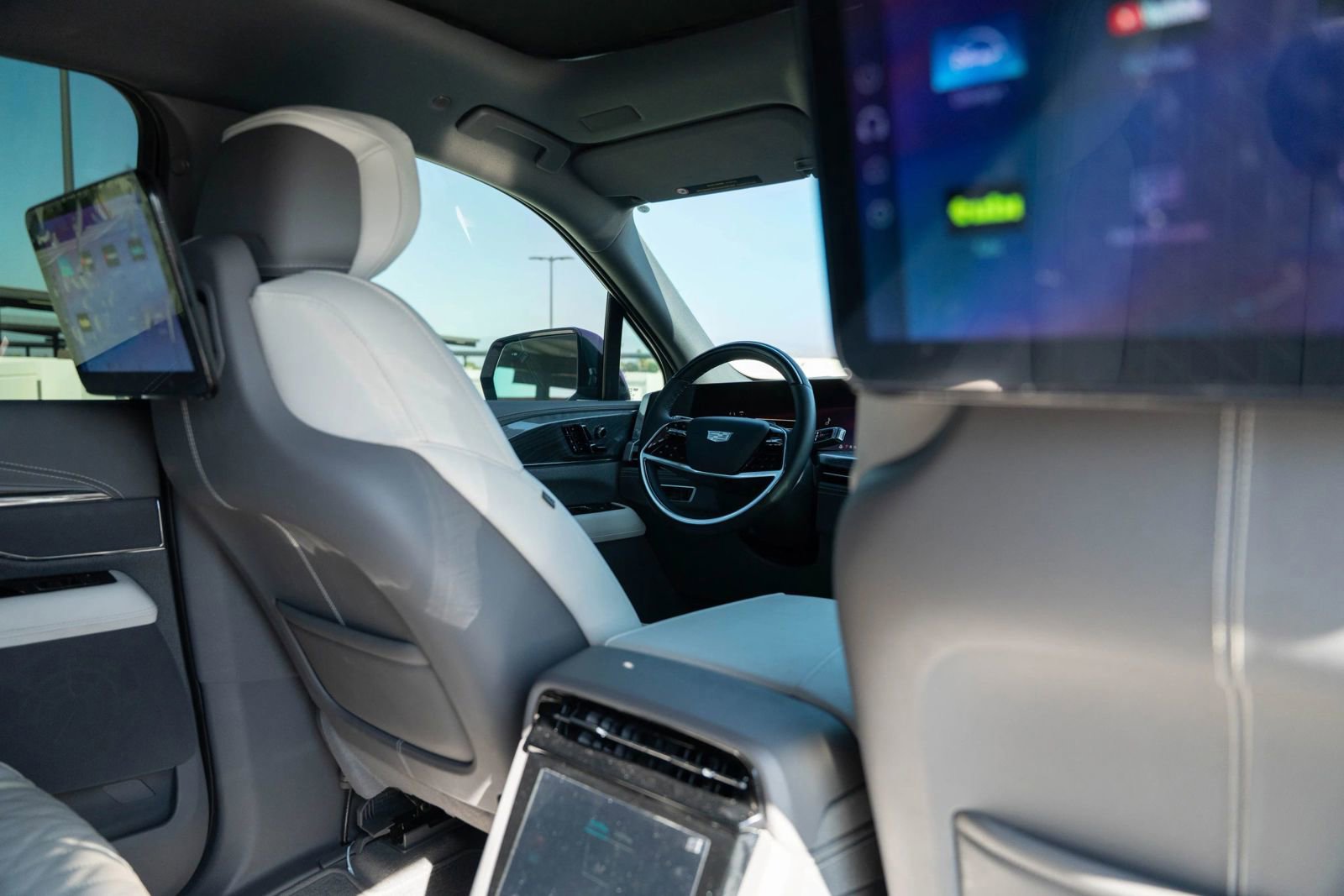 Used 2025 Cadillac Escalade IQ Sport 1 image 21