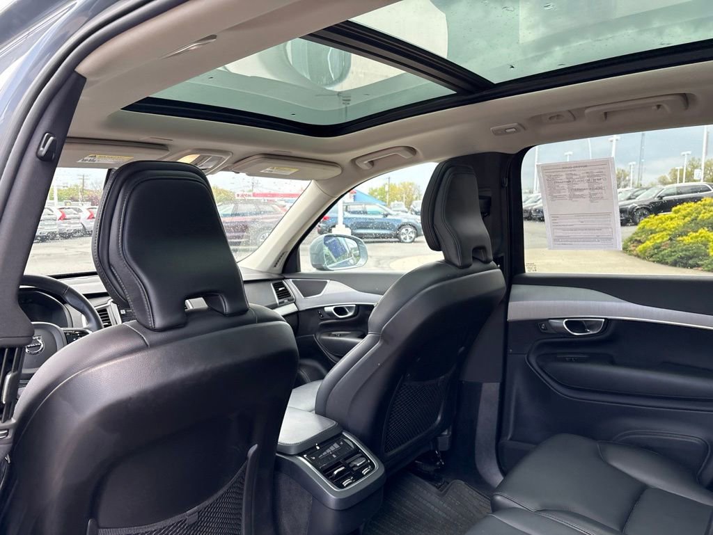 Used 2023 Volvo XC90 B5 Core w/ Protection Package Premier AWD/4WD image 28