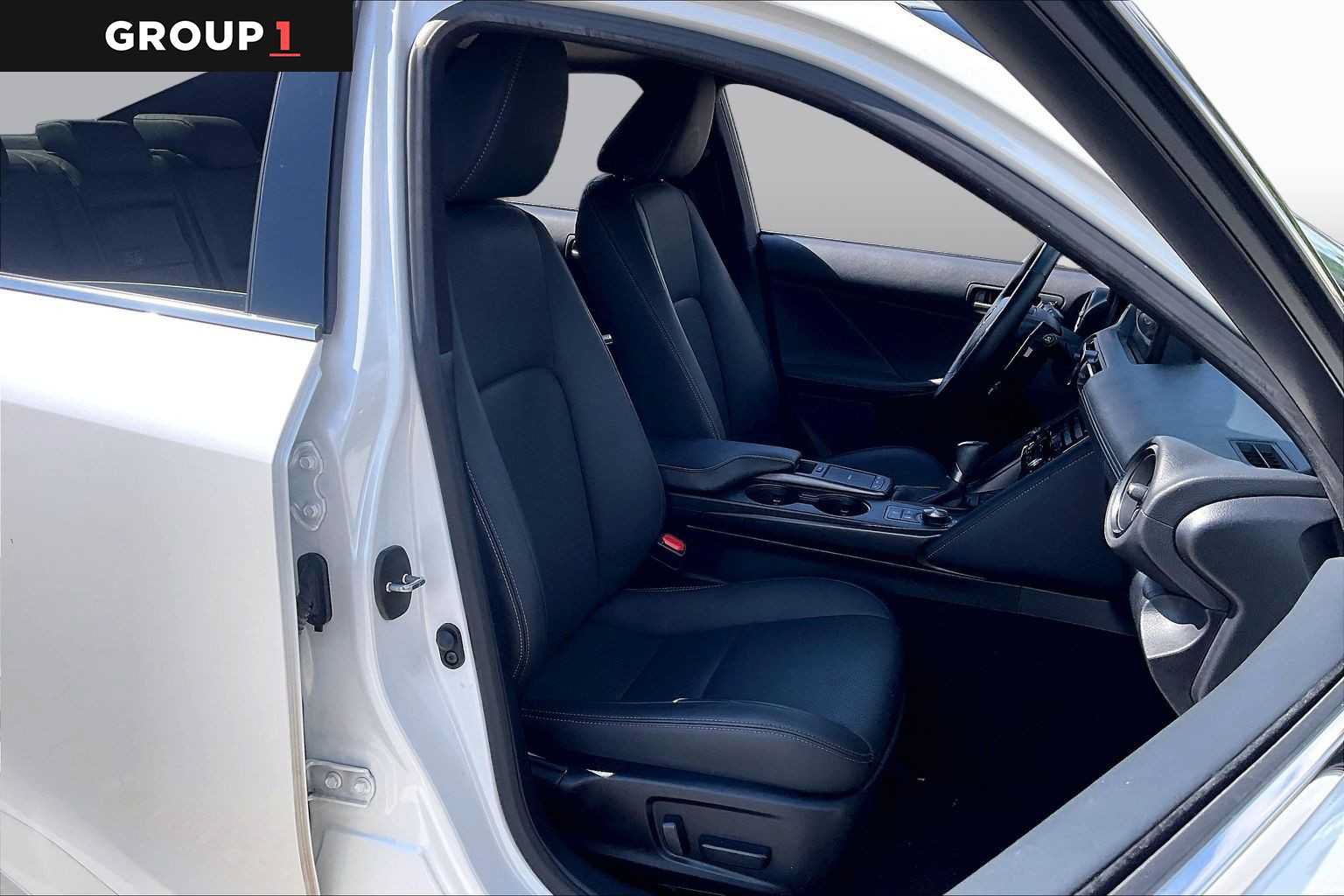 Used 2024 Lexus IS 300 w/ Premium Package RWD image 8