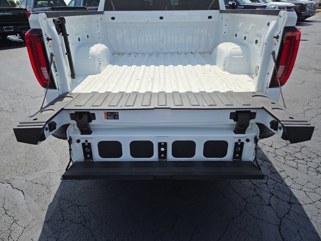 Used 2024 GMC Sierra 1500 SLT AWD/4WD image 17