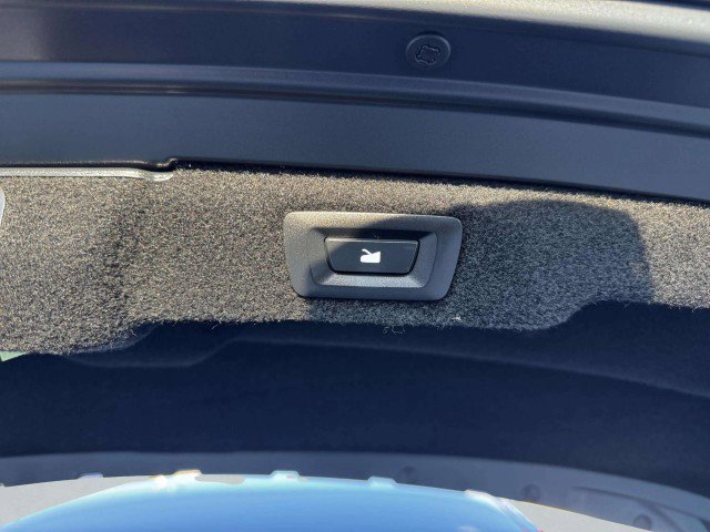 Used 2025 Lucid Air Pure image 54