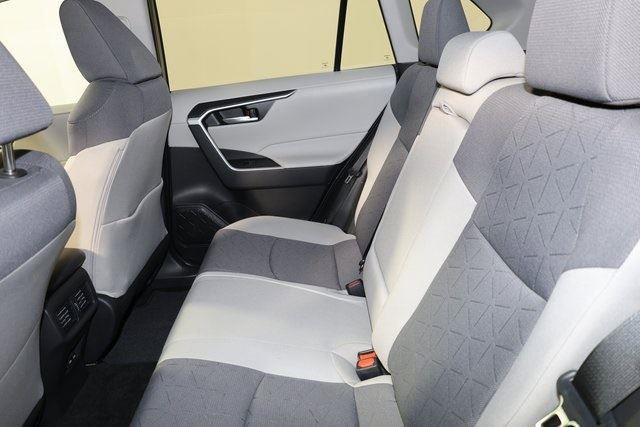 Used 2023 Toyota RAV4 XLE image 25