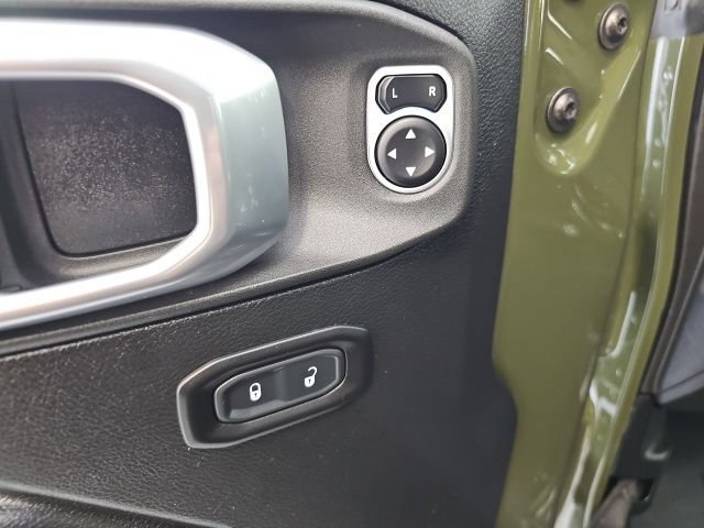 Used 2021 Jeep Wrangler Unlimited Sport AWD/4WD image 12
