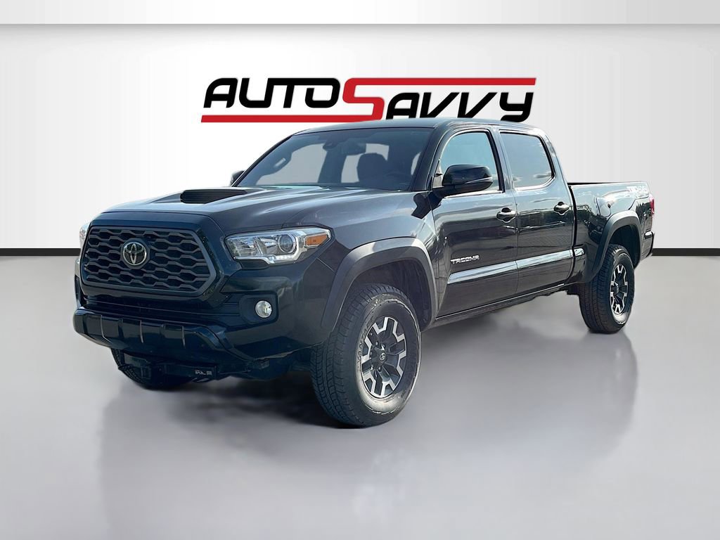Used 2019 Toyota Tacoma TRD Off-Road w/ Technology Package image 3