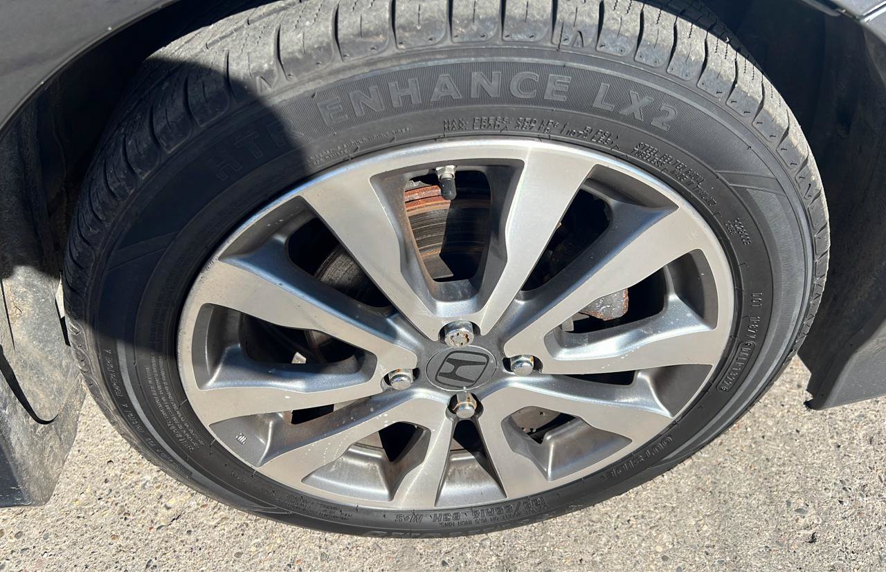 Used 2013 Honda Fit Sport image 19