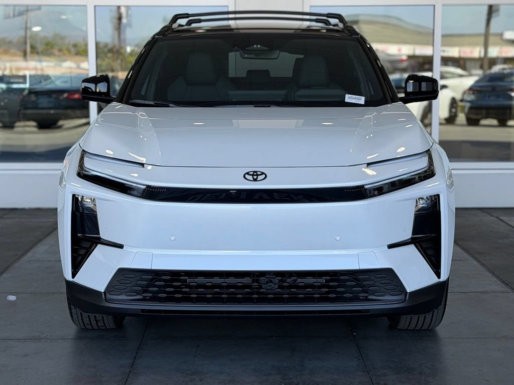 New 2026 Toyota C-HR AWD/4WD image 4