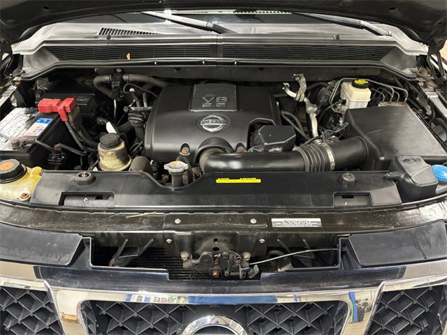 Used 2012 Nissan Armada Platinum image 17
