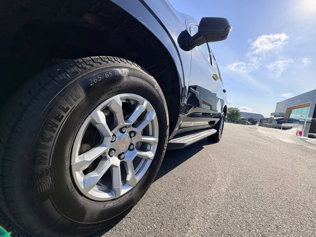 Used 2025 Chevrolet Tahoe LT AWD/4WD image 15