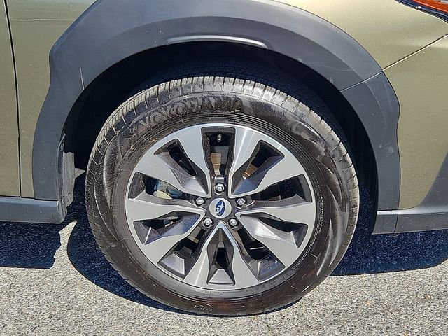 Certified 2025 Subaru Outback Touring AWD/4WD image 8