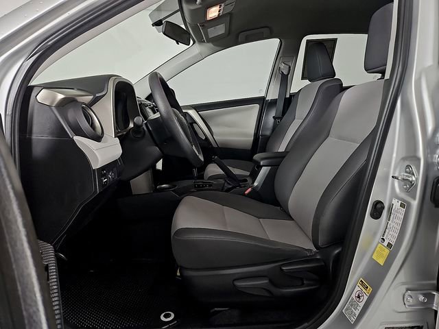 Used 2014 Toyota RAV4 LE FWD image 13