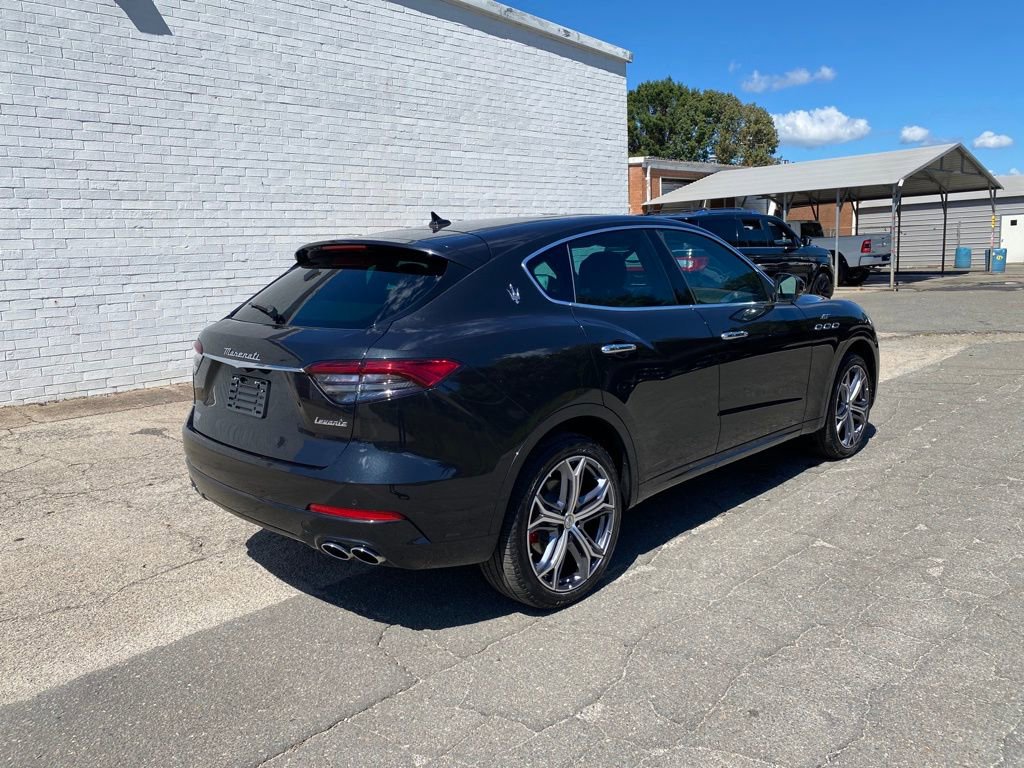 Used 2023 Maserati Levante GT image 2