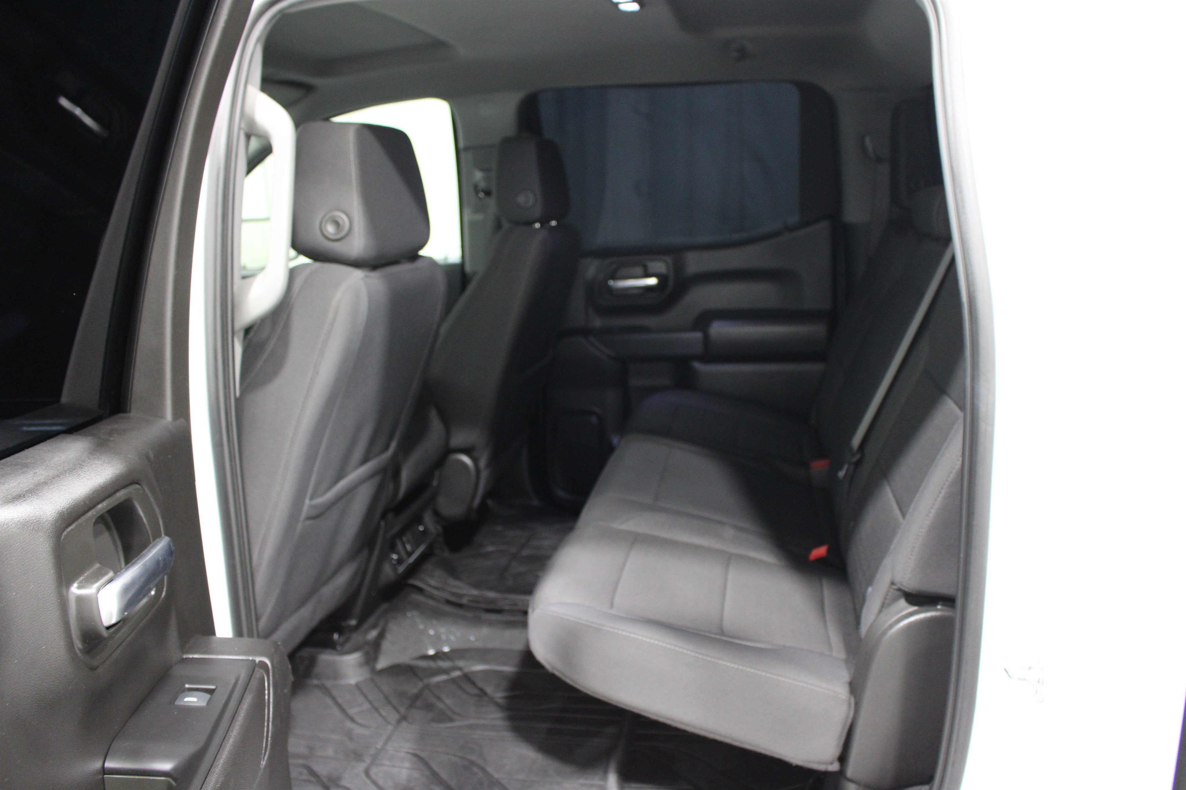 Used 2024 Chevrolet Silverado 1500 Custom RWD image 18