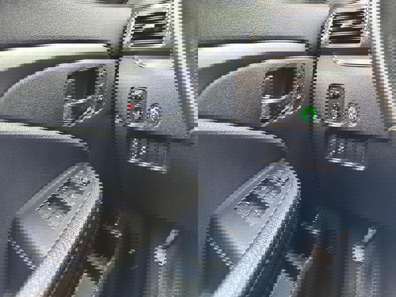 Used 2019 Honda Pilot EX-L image 24