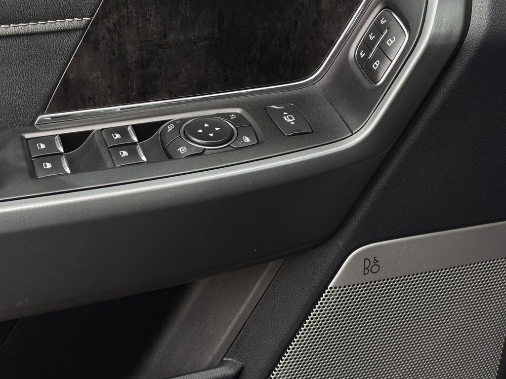 Used 2024 Ford F250 Lariat w/ Sport Appearance Package image 25