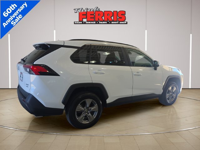 Used 2024 Toyota RAV4 XLE AWD/4WD image 5