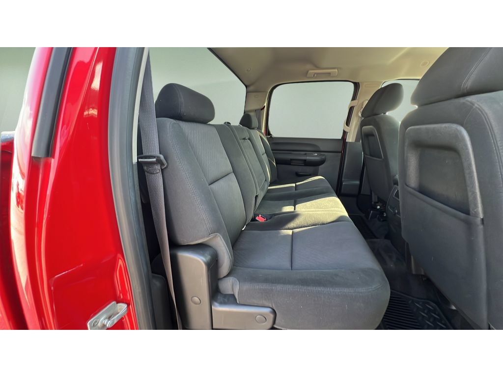 Certified 2014 Chevrolet Silverado 3500 LT w/ Interior Plus Package AWD/4WD image 31