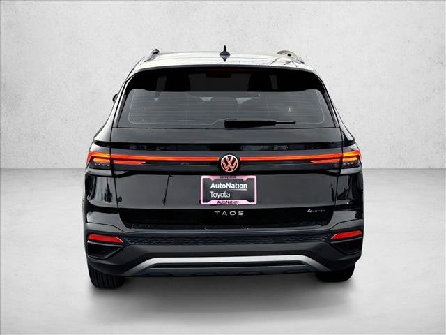 Used 2025 Volkswagen Taos S AWD/4WD image 6