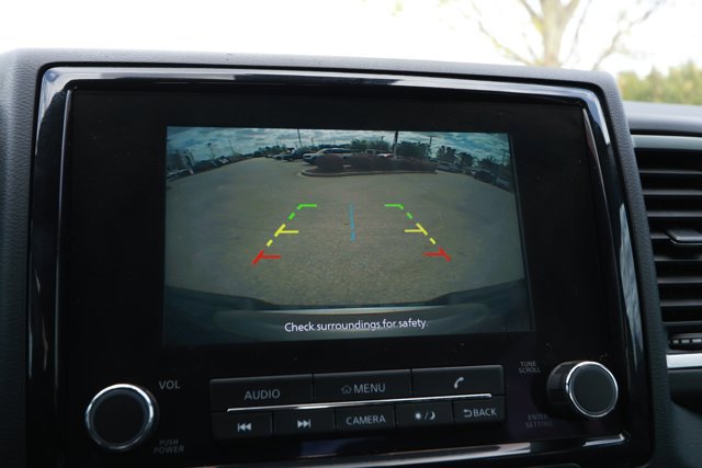 Used 2023 Nissan Frontier SV w/ Technology Package RWD image 18