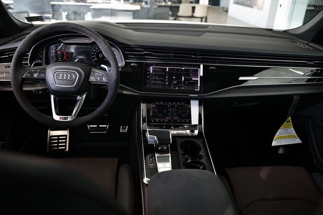 New 2026 Audi RS Q8 performance image 30